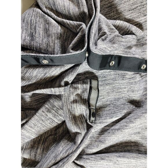 Lululemon Shawl - Picture 3 of 4